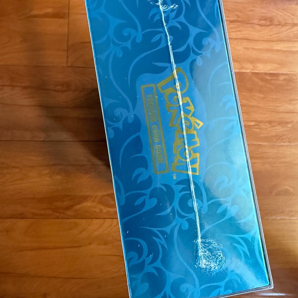 Pokeman Mega Charizard X EX Ultra-Premium Collection Box - Picture 5 of 5